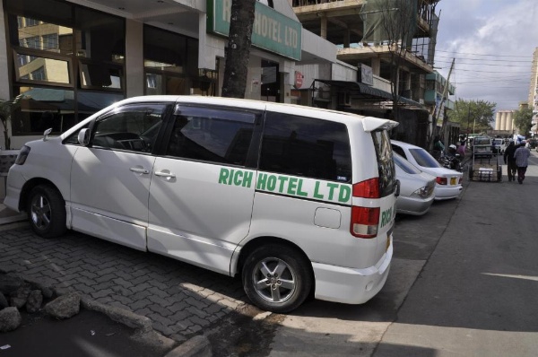 Rich Hotel image 10